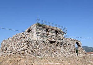 Tarihi köşkün çatısında su sarnıcı bulundu